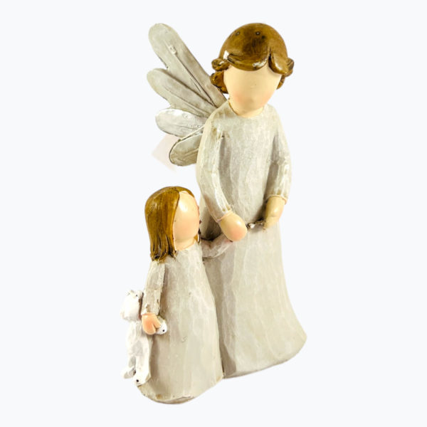 postava anjel s dievčatkom